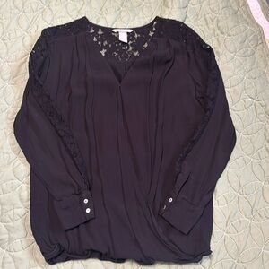 Nursing top with cross body panel and lace shoulder and sleeve detail